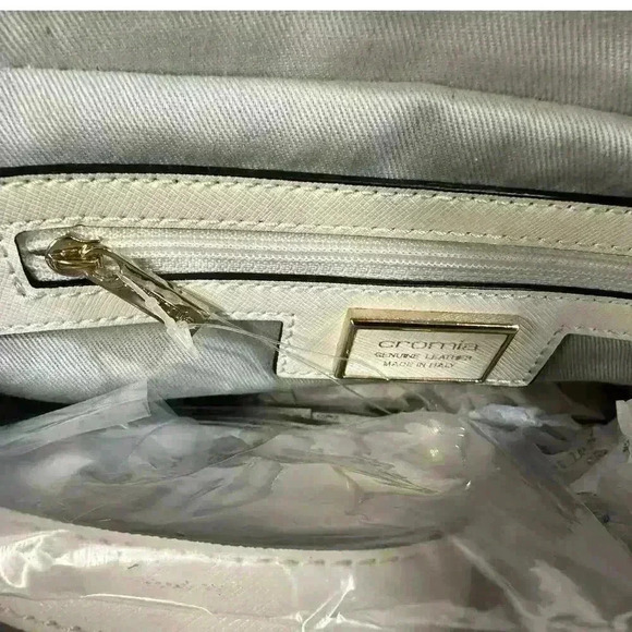 Cromia Geniune Leather Bag Made in Italy NWT $260 msrp - Picture 10 of 15